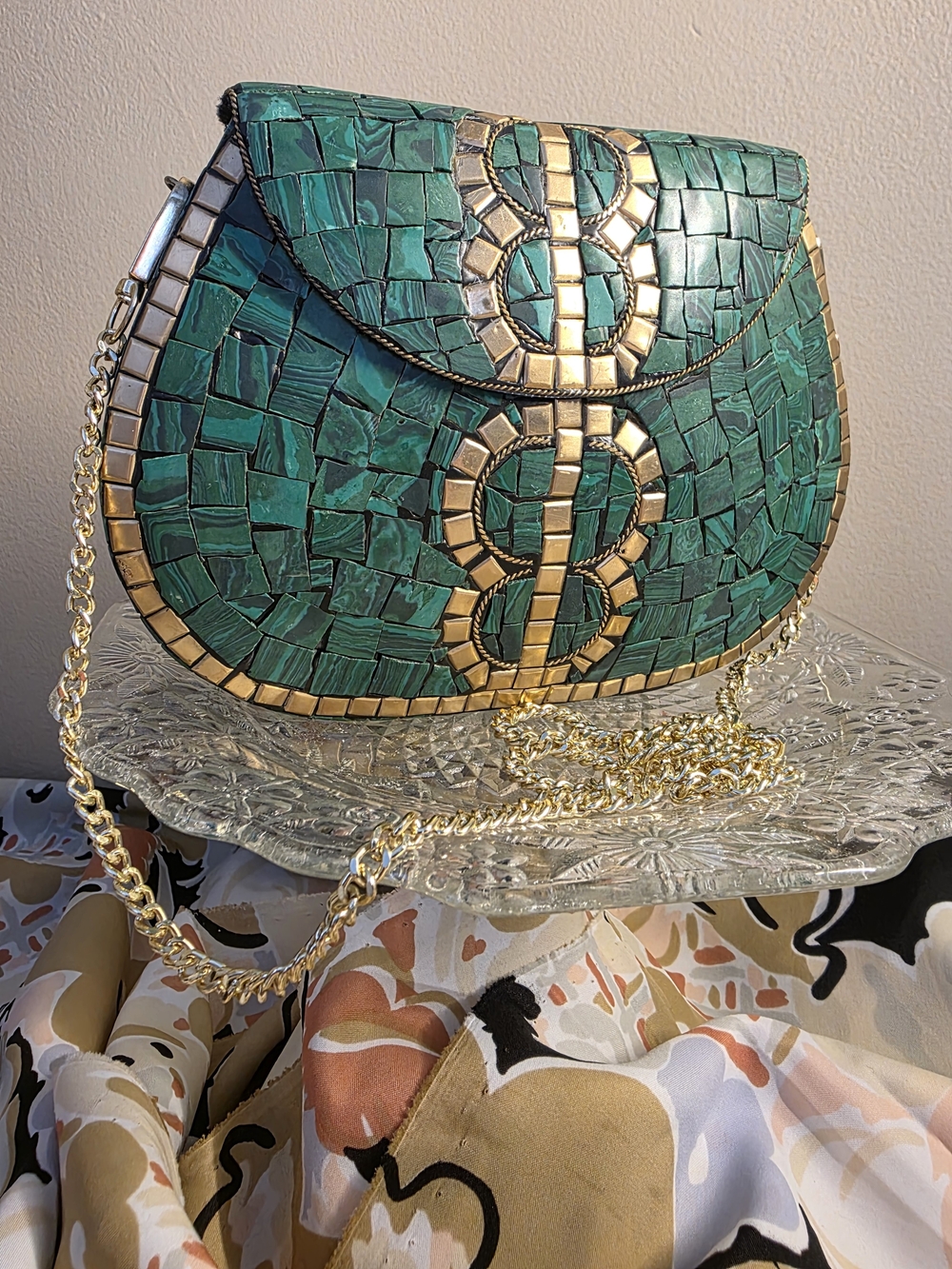 Ramla "Porte-Moi" Handmade Green Mosaic Purse Bag with Gold Chain Strap
